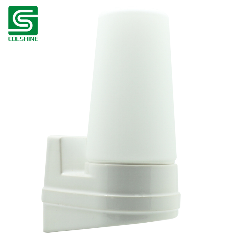 White Lamp Holder